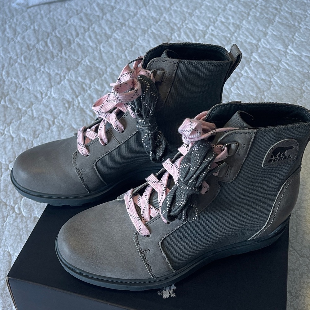 Sorel Evie II Lace Wedge Booties